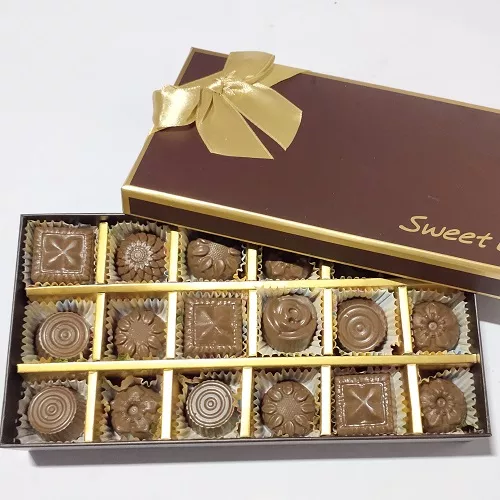 Rakshabandhan Gifts - 18 Chocolates + 1 Rakhi - Image 2